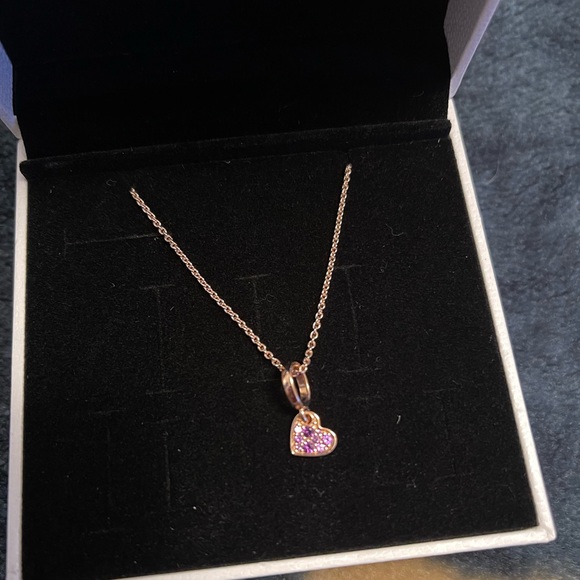 Brand New PANDORA heart necklace rose gold - Picture 3 of 3